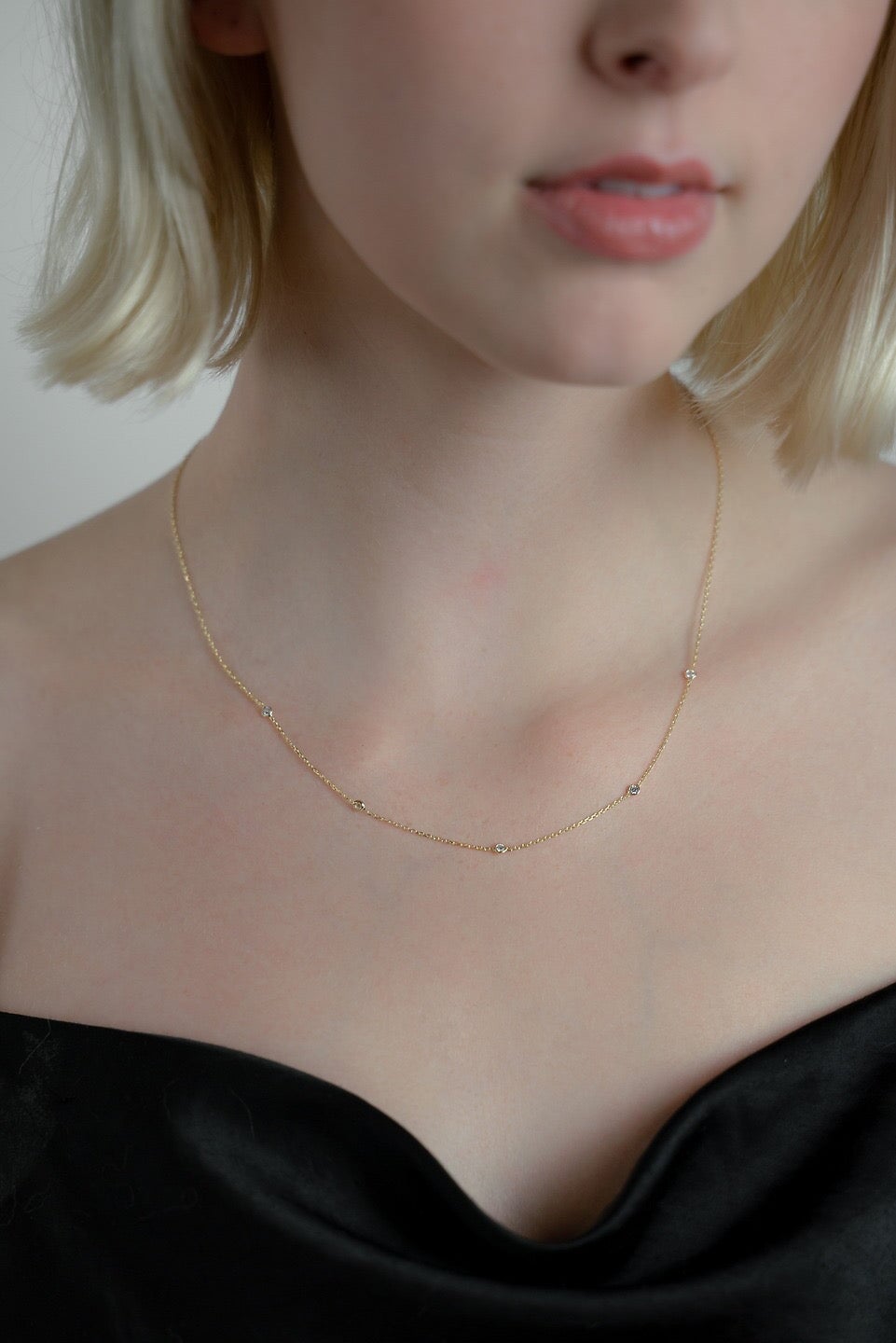 Loverly Crystal Dotted Necklace JEWELRY The Sis Kiss
