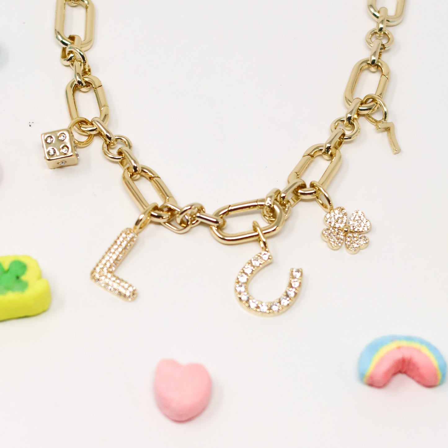 Clover Charm Sis Kiss