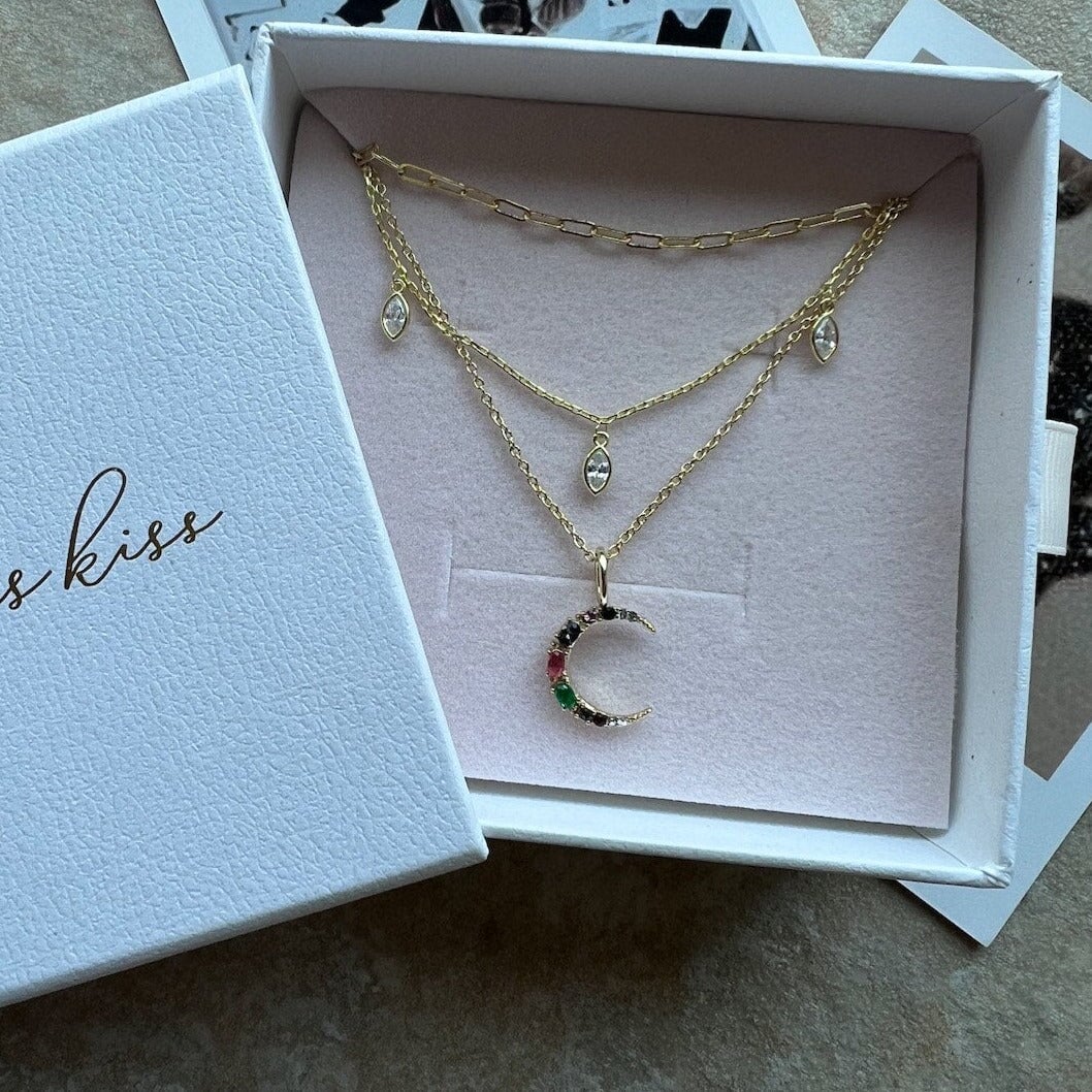 Classically Crystal Drop Necklace Necklaces Joyce