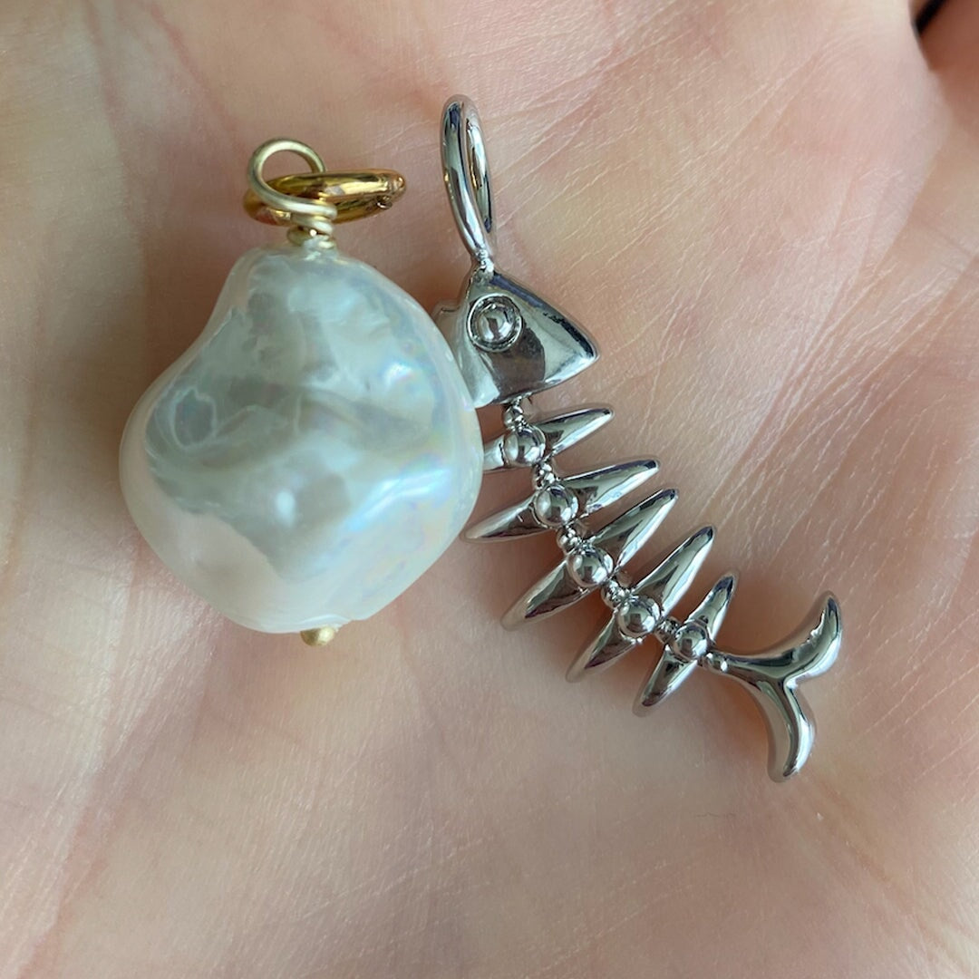Baracuda Charm Charms & Pendants Sis Kiss