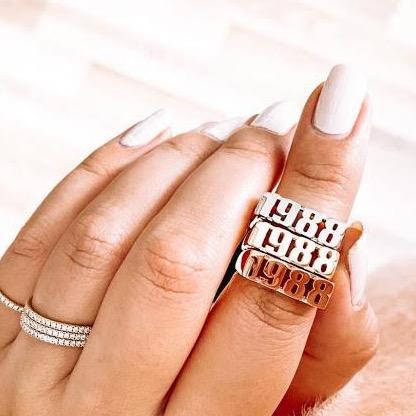 Custom Adjustable Anniversary Ring JEWELRY The Sis Kiss