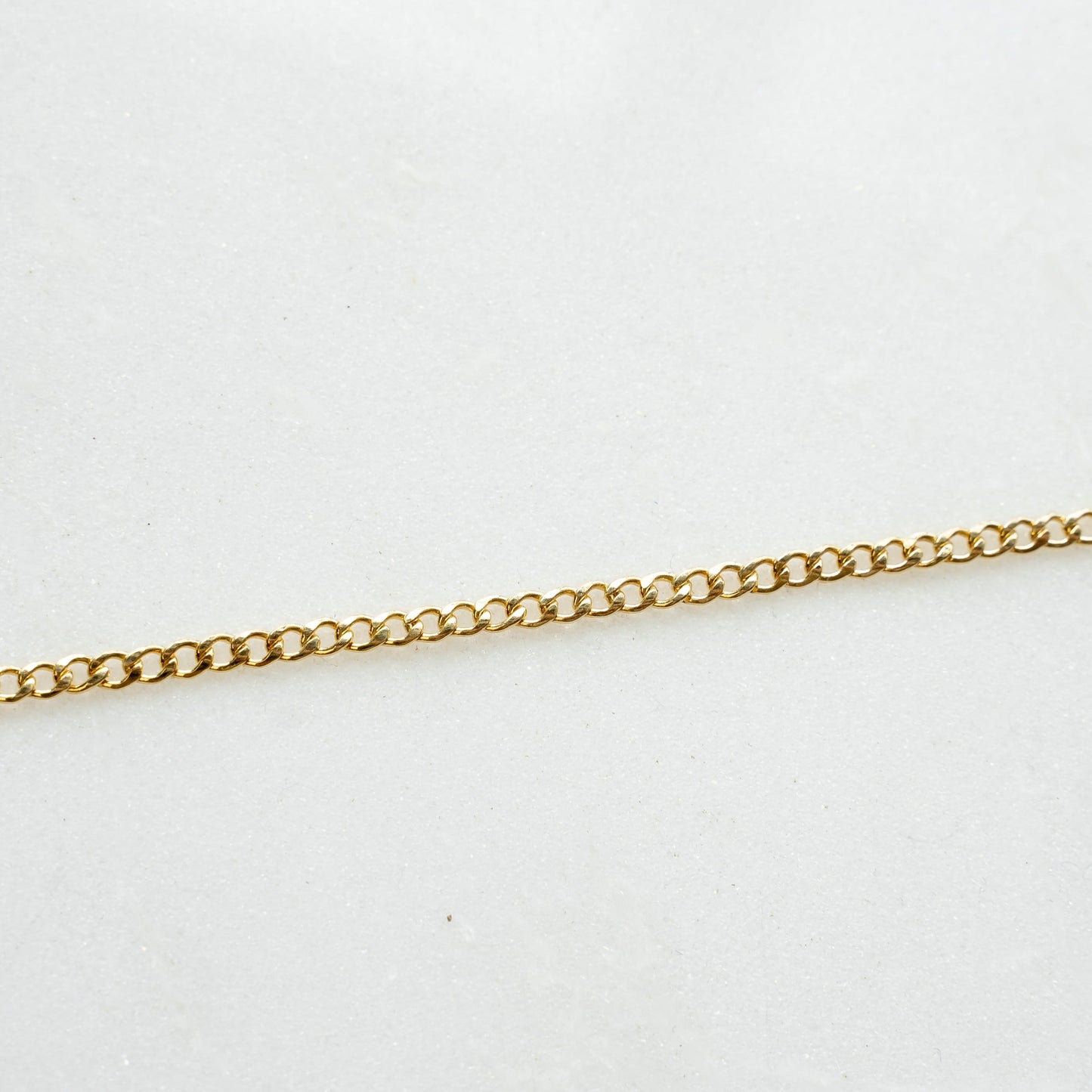 Lovely Links Permanent Jewelry JEWELRY The Sis Kiss Gold Filled 3.3 mm Curb Link Cable Chain 15 Minutes
