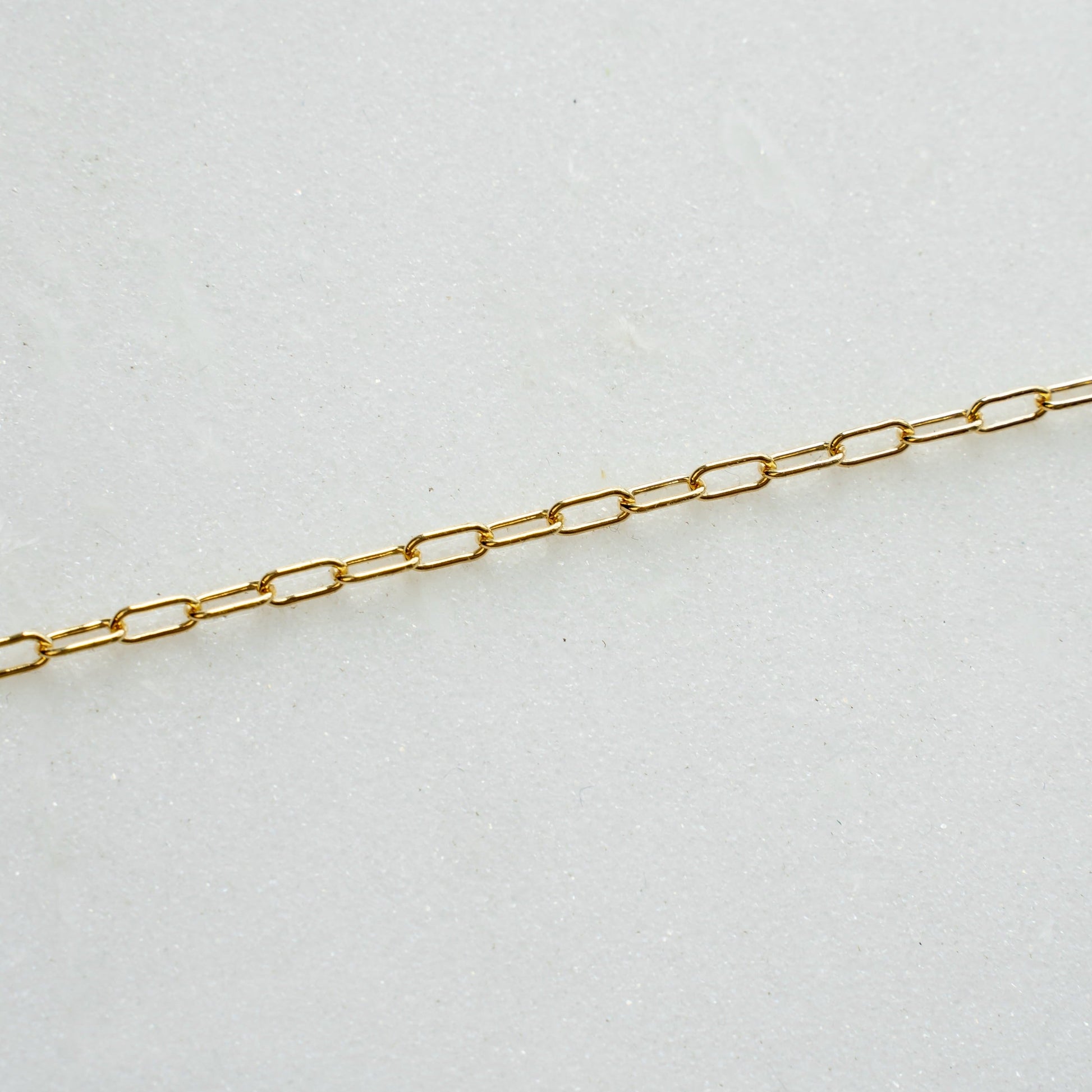 Lovely Links Permanent Jewelry JEWELRY The Sis Kiss Gold Filled 8.2mm Paperclip Chain 15 Minutes