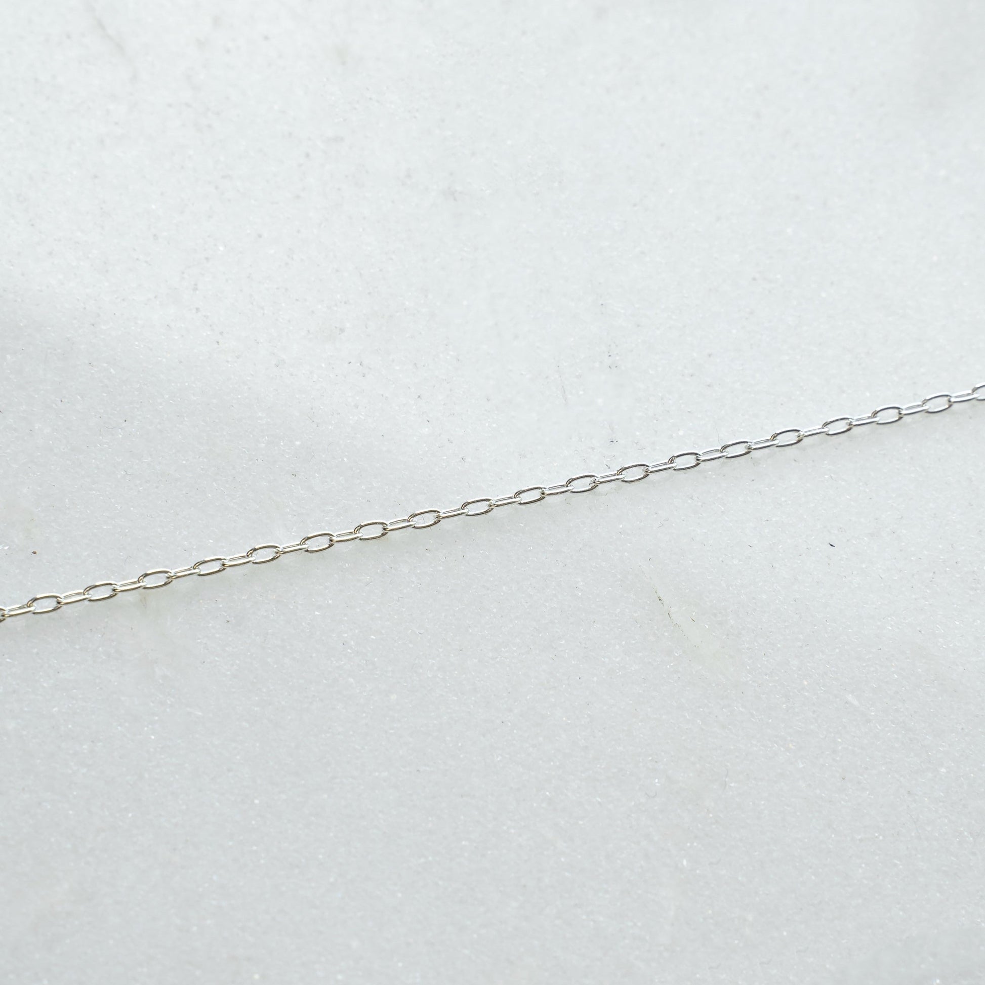Lovely Links Permanent Jewelry JEWELRY The Sis Kiss Sterling Silver 1.5mm Elongated Oval Link Cable Chain 15 Minutes