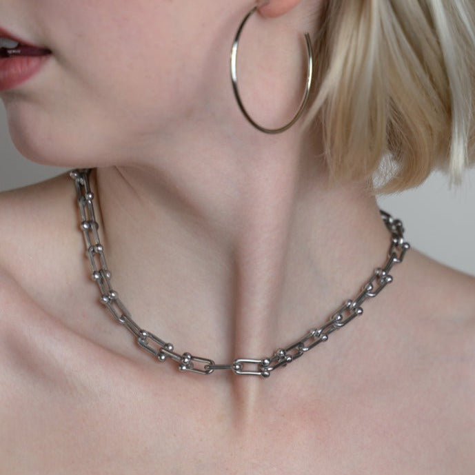 Graduated Chain Link Necklace JEWELRY The Sis Kiss