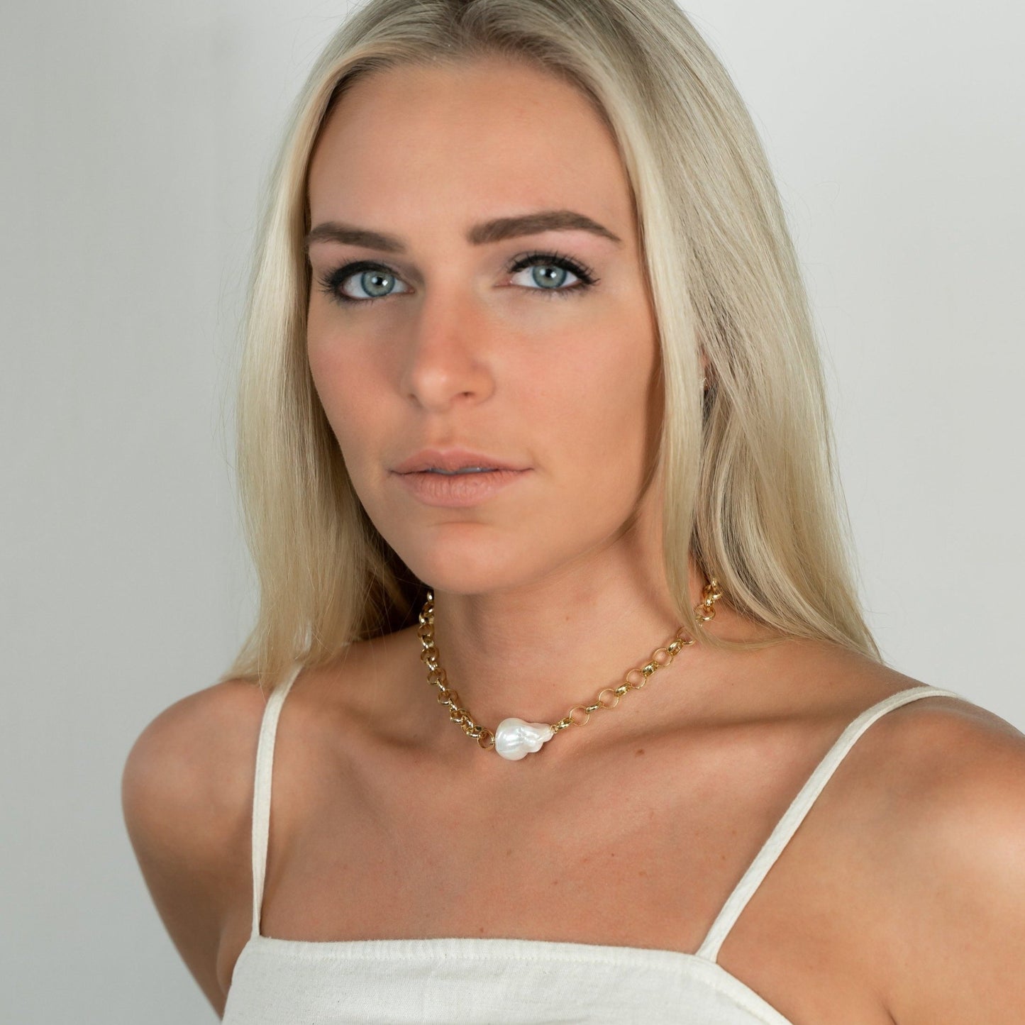 Dreamy Round Link Pearl Necklace JEWELRY The Sis Kiss