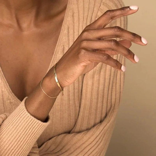Flat Gold Bracelet JEWELRY The Sis Kiss