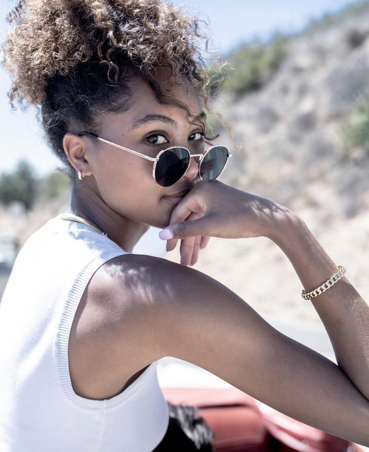 Gold Chain Link Cuff JEWELRY The Sis Kiss