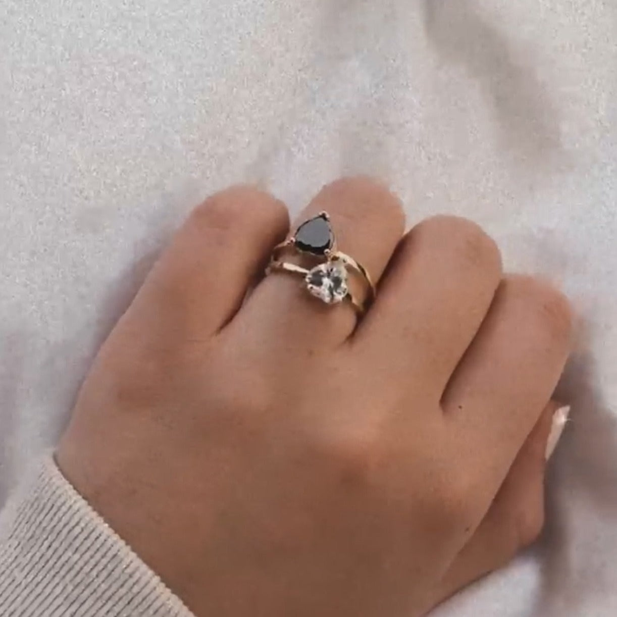 Single Crystal Heart Ring JEWELRY The Sis Kiss