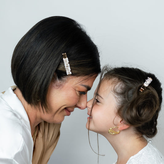 Twinning Mama and Mini Hair Clips ACCESSORY The Sis Kiss