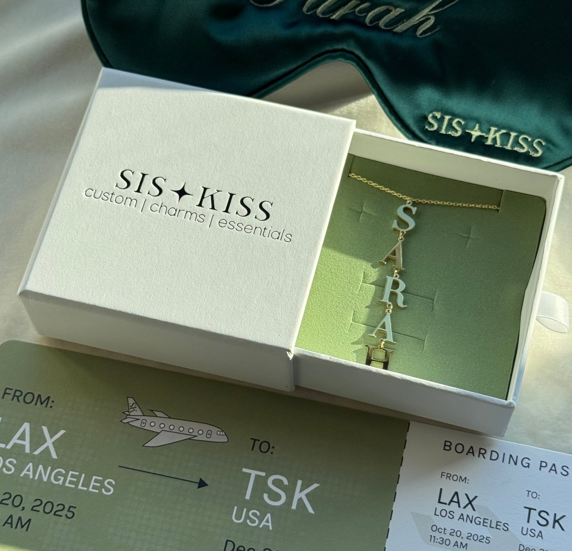 Sis Kiss Gift Box The Sis Kiss 