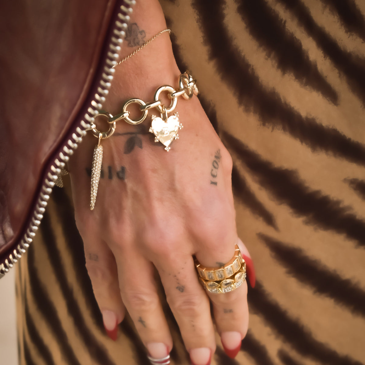 Pave Bling Bar Charm Sis Kiss 