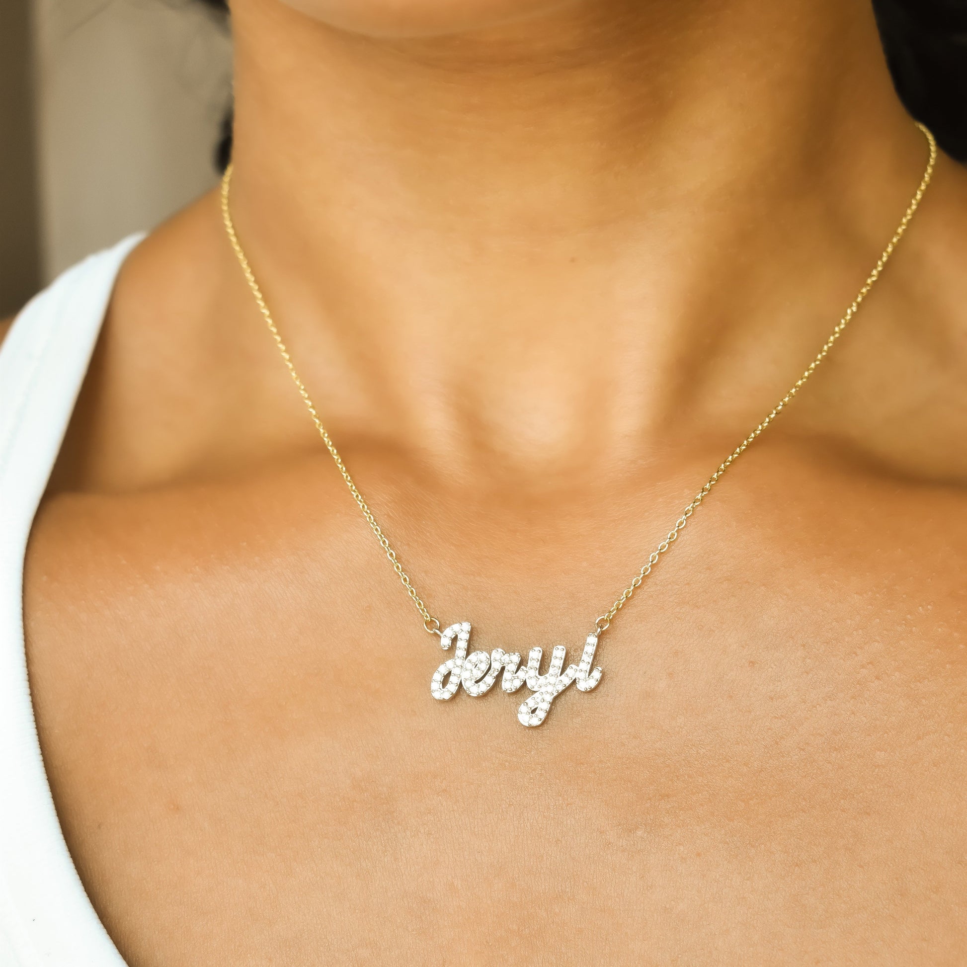 Custom Crystal Script Nameplate Necklace necklace Saida 