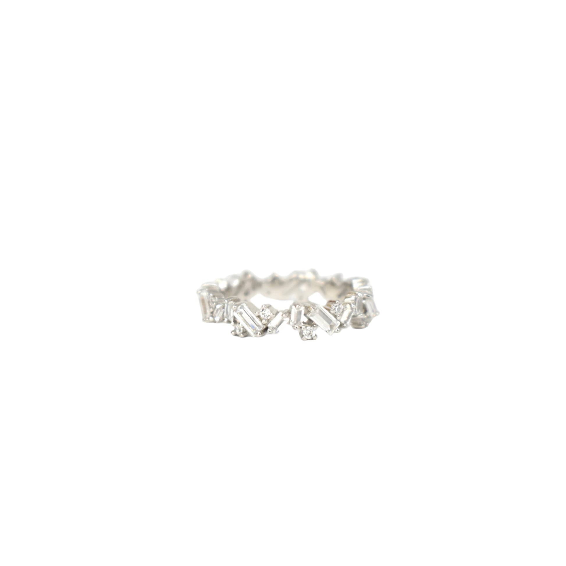 The Jagged Ring Rings Sis Kiss 