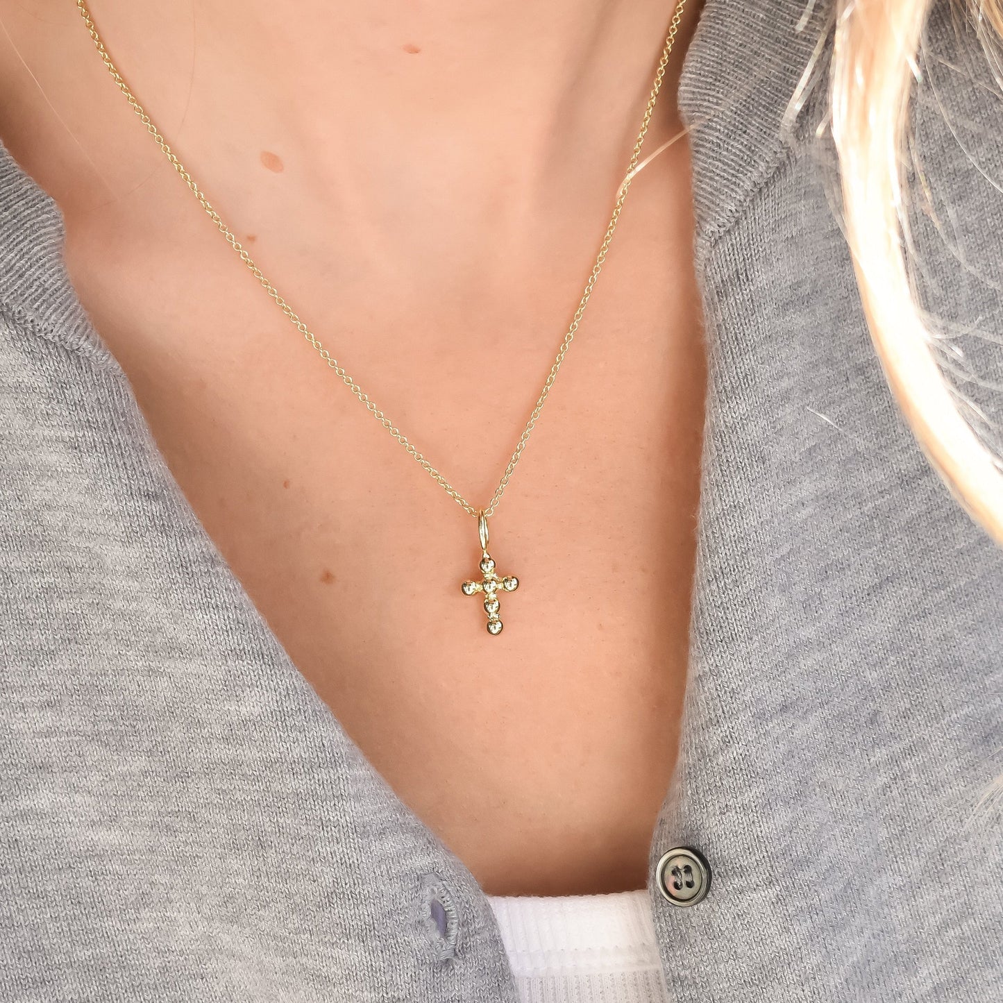 Mini Hope Cross Charm Joyce 