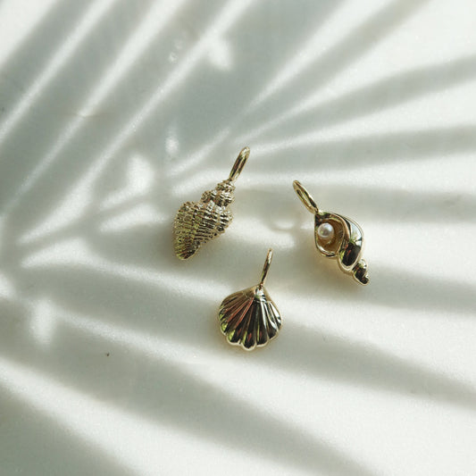 Conch Shell Charm Charms & Pendants The Sis Kiss 
