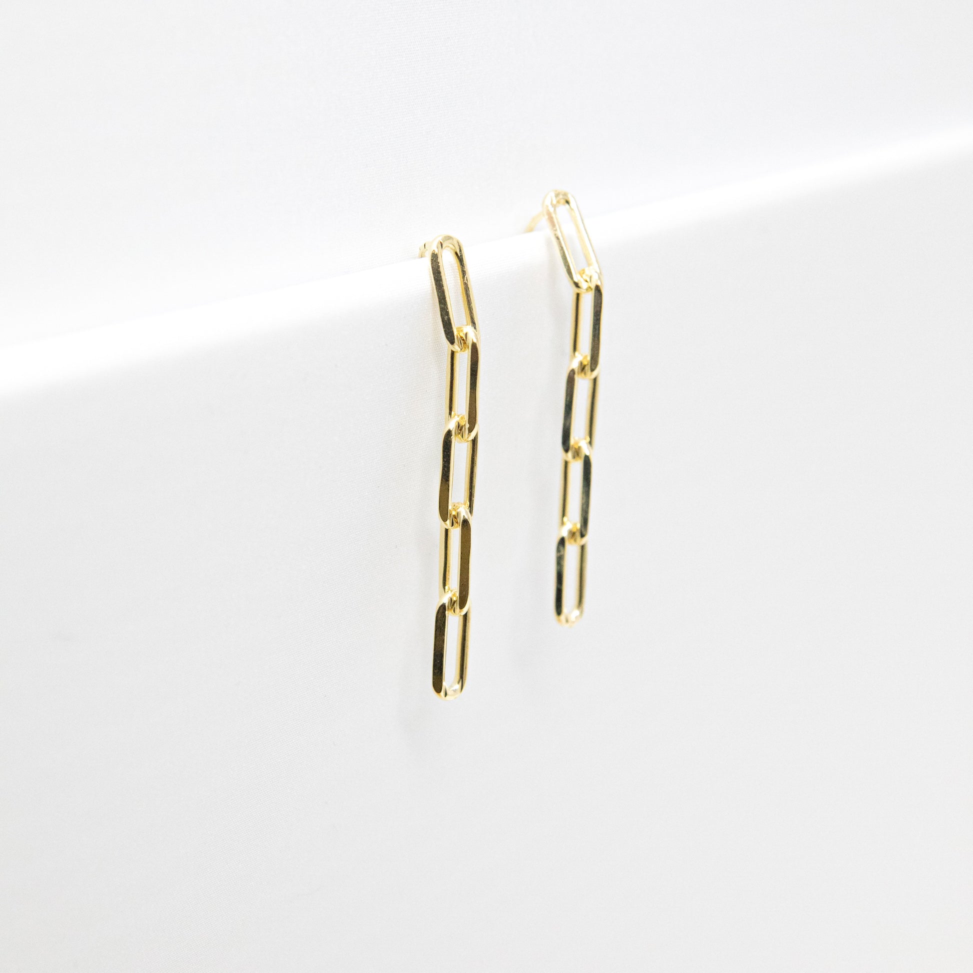 Chain Link Drop Earrings JEWELRY The Sis Kiss Square Gold