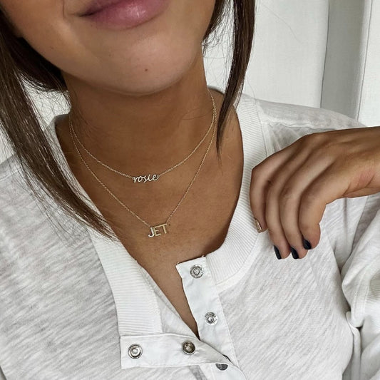 Dainty Custom Name Necklace JEWELRY The Sis Kiss