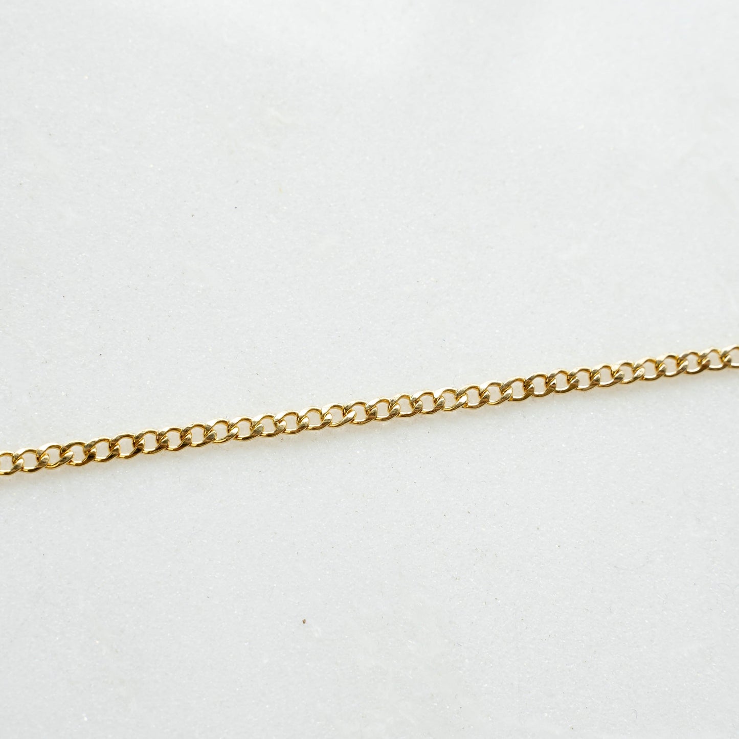 Lovely Links Permanent Jewelry JEWELRY The Sis Kiss Gold Filled 3.3 mm Curb Link Cable Chain 15 Minutes