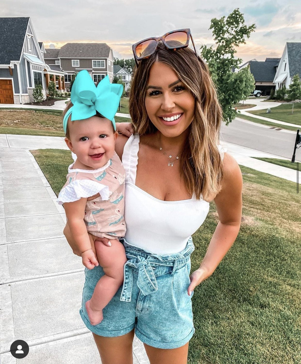 The Sis Kiss Statement Initial Pendant