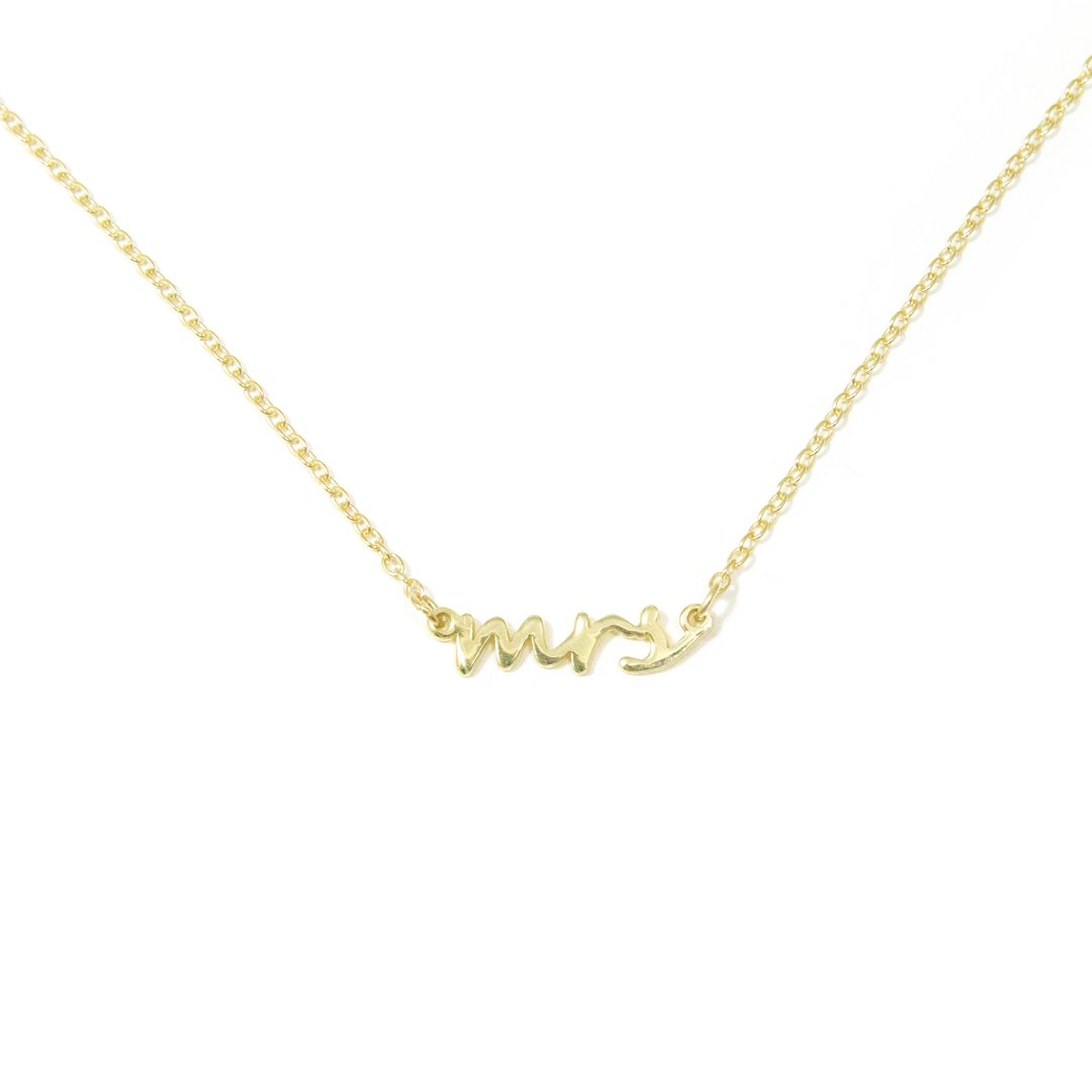 Mrs. Dainty Necklace – The Sis Kiss